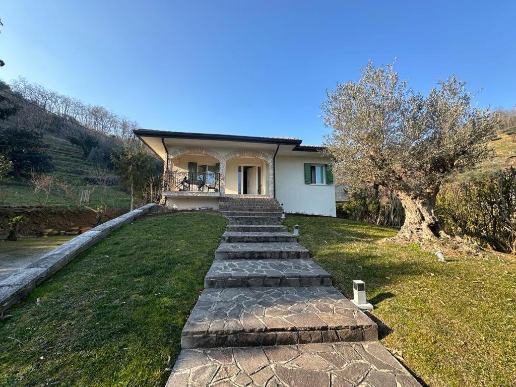 Welc-ōM luxury place in the hill