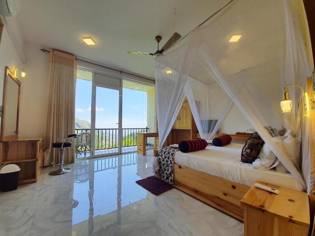 Edge Resort photo 1