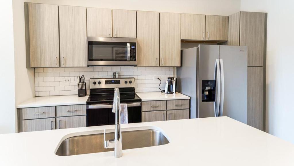 Landing Modern Apartment with Amazing Amenities (ID6626X61) photo 3