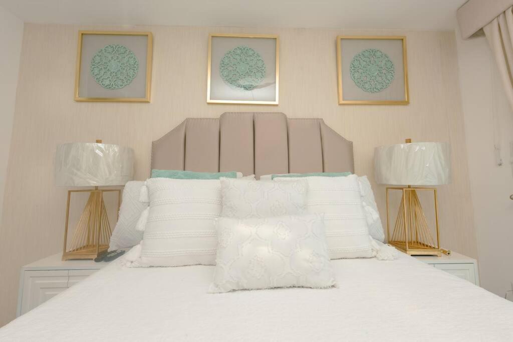 Luxury 3BR Apartment in Astria 908 photo 1