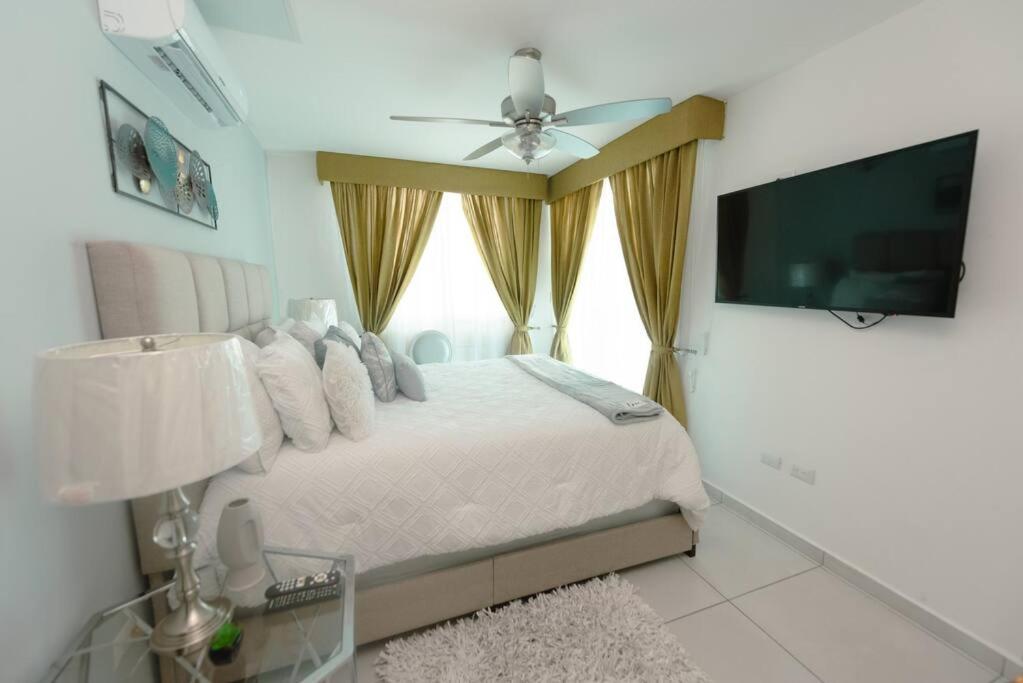 Luxury 3BR Apartment in Astria 908 photo 4