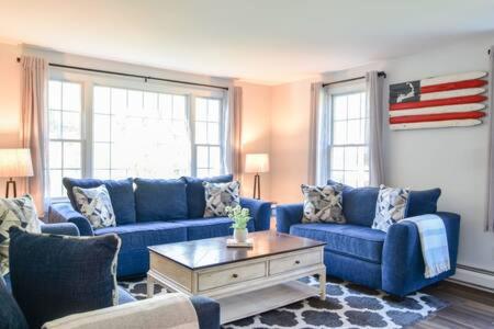 Peaceful Yarmouth home with thoughtful touches photo 3