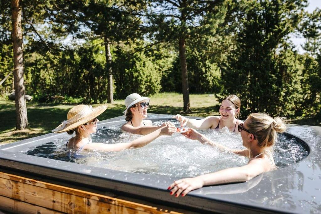 Uus-Meremäe Kadaka Villa with Jacuzzi, Golf & Padel photo 3
