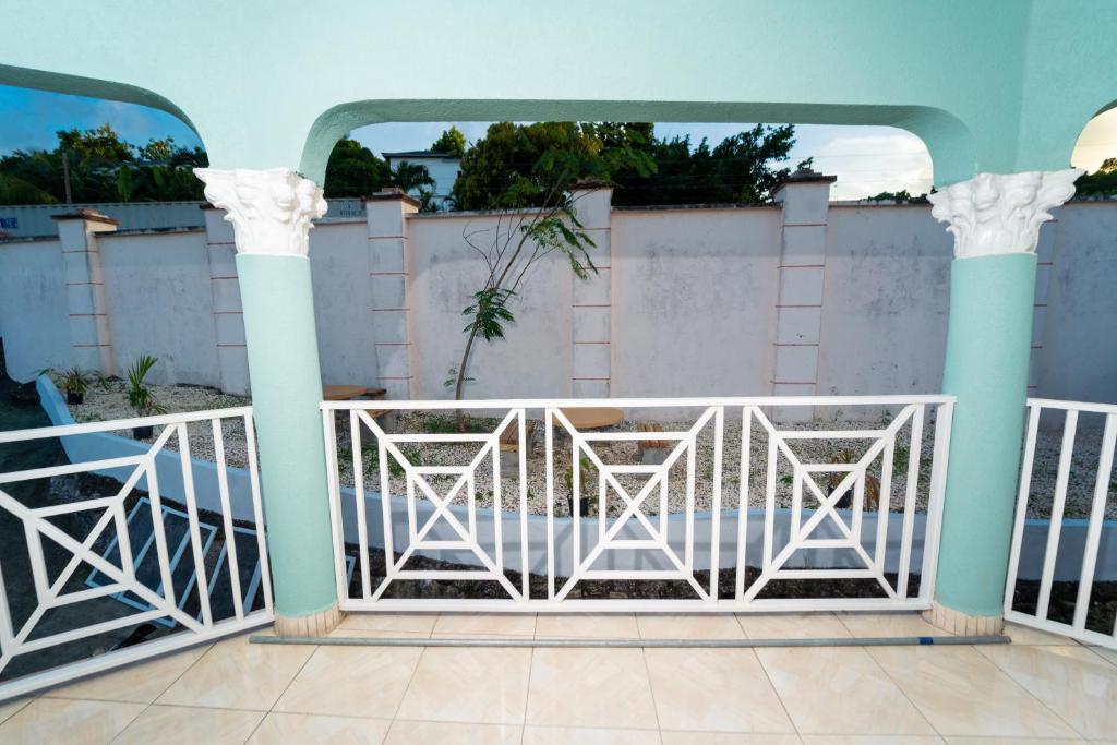 Belle Air Seaview (2 BDRM 2 King) photo 3