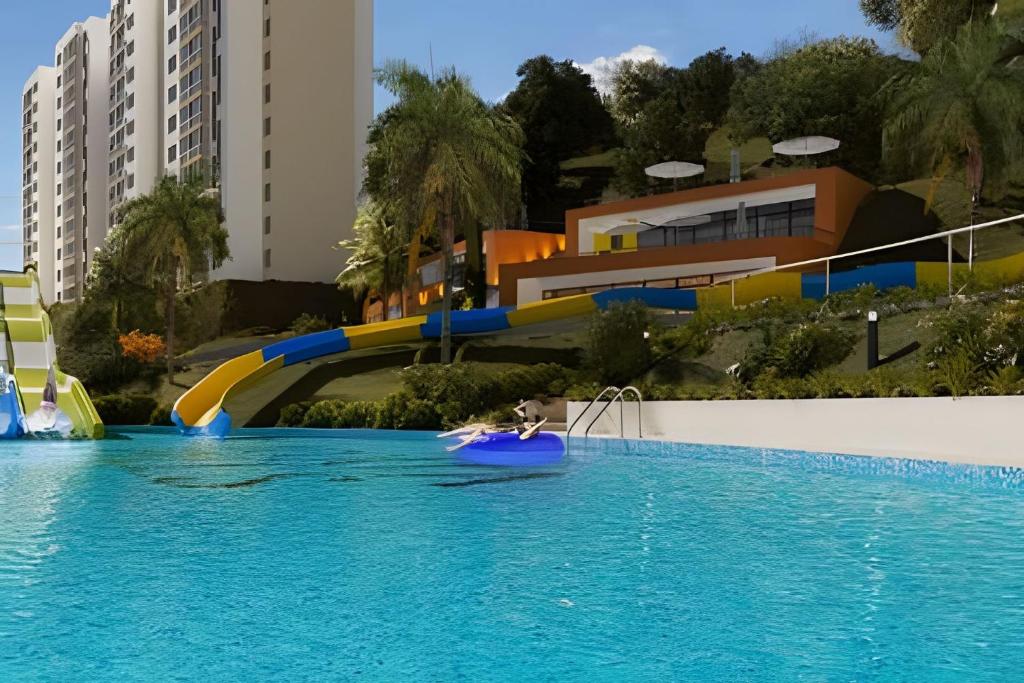 Elegante Apartamento en parque acuático Dosquebradas photo 1