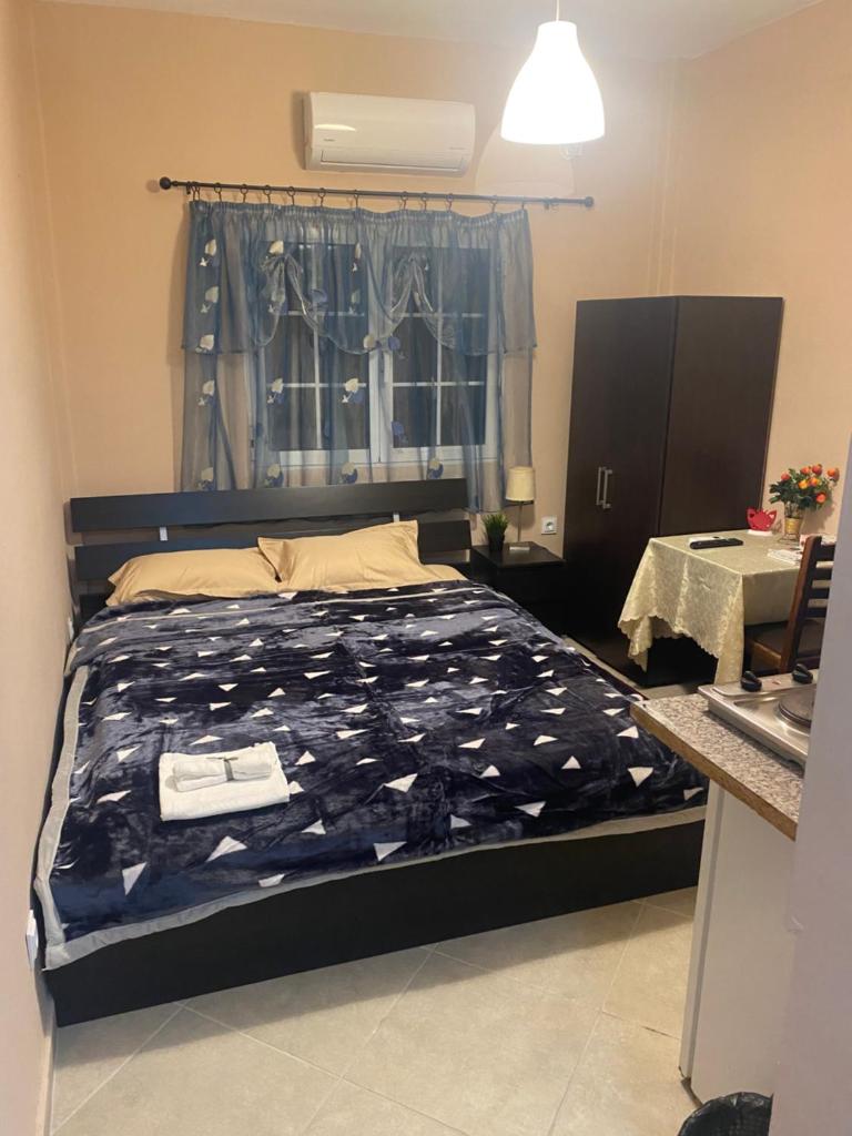 Dimitris Rooms