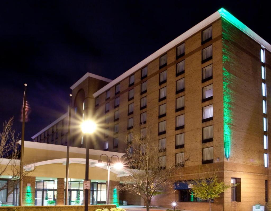 Lynchburg Grand Hotel