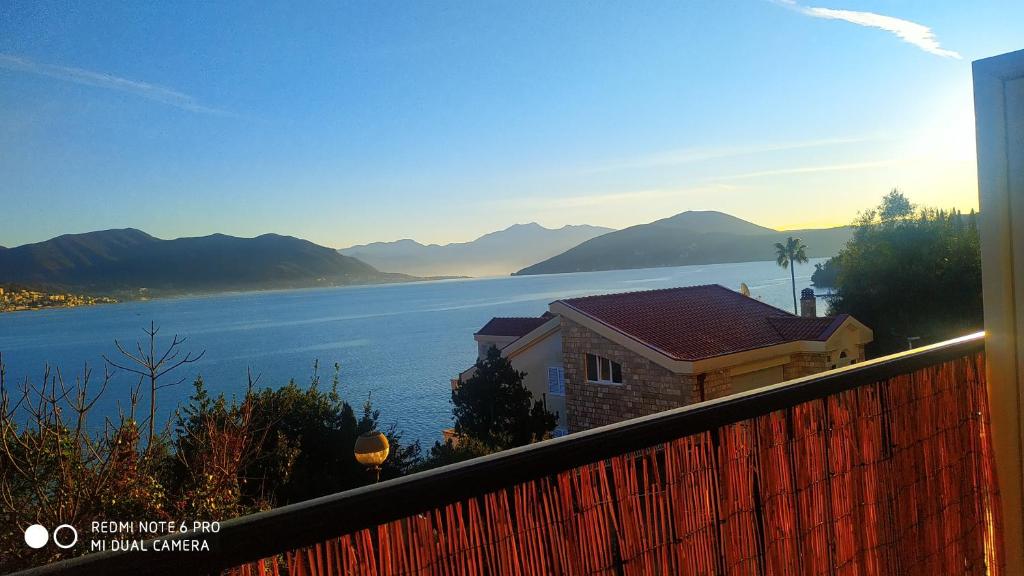 Studio apartman Eden sea view photo 1
