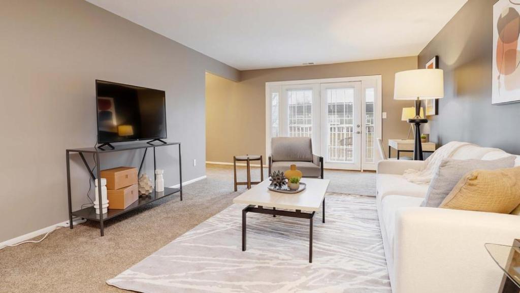 Landing Modern Apartment with Amazing Amenities (ID8747X90) photo 2
