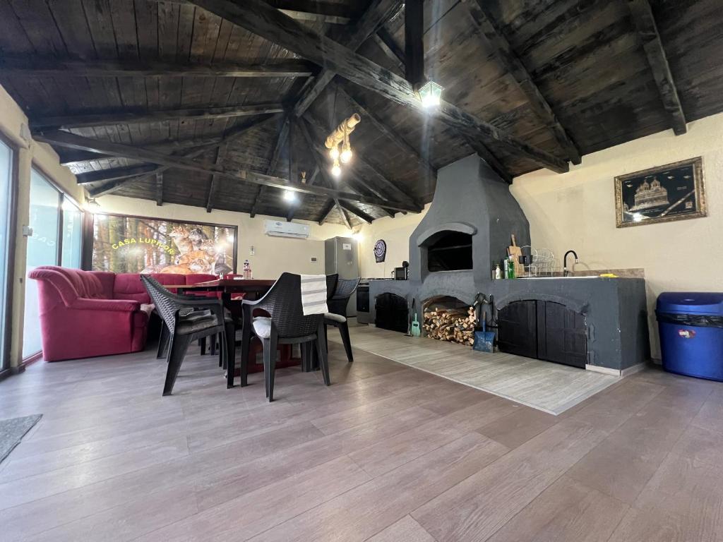 Casa Lupilor Transfăgărășan photo 3