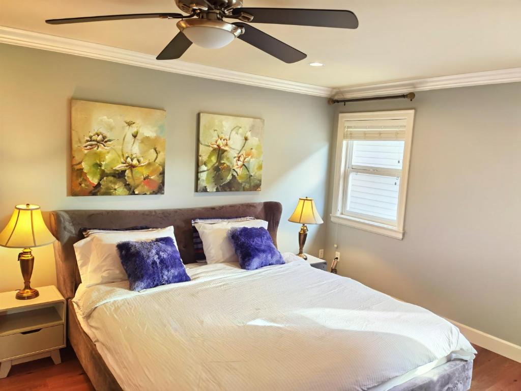 Luxurious house in willoughby center photo 2