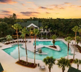 2 MI to USF Student Housing 24h Gym image
