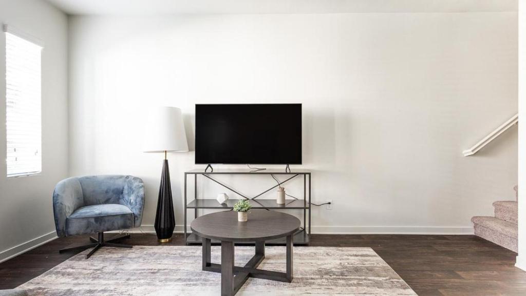 Landing Modern Apartment with Amazing Amenities (ID6986X77) image
