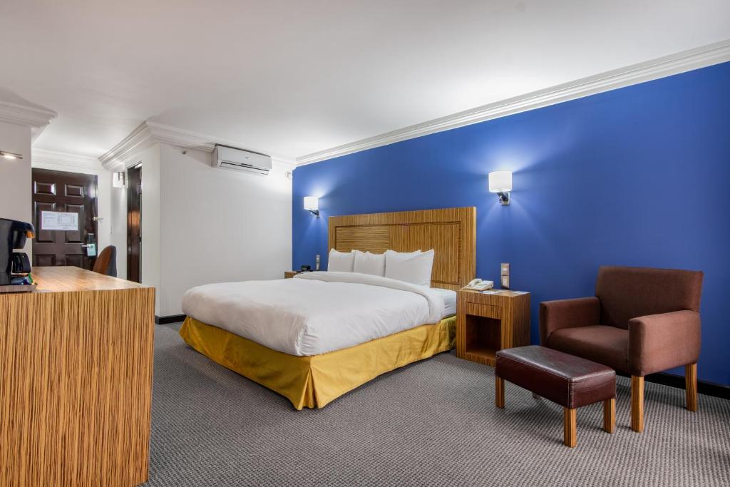 Radisson Hotel & Convention Center Toluca photo 4