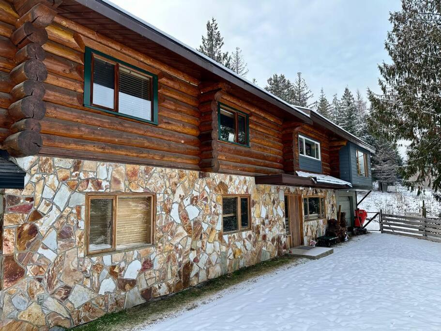 Basement Suite on a Goat Farm photo 3