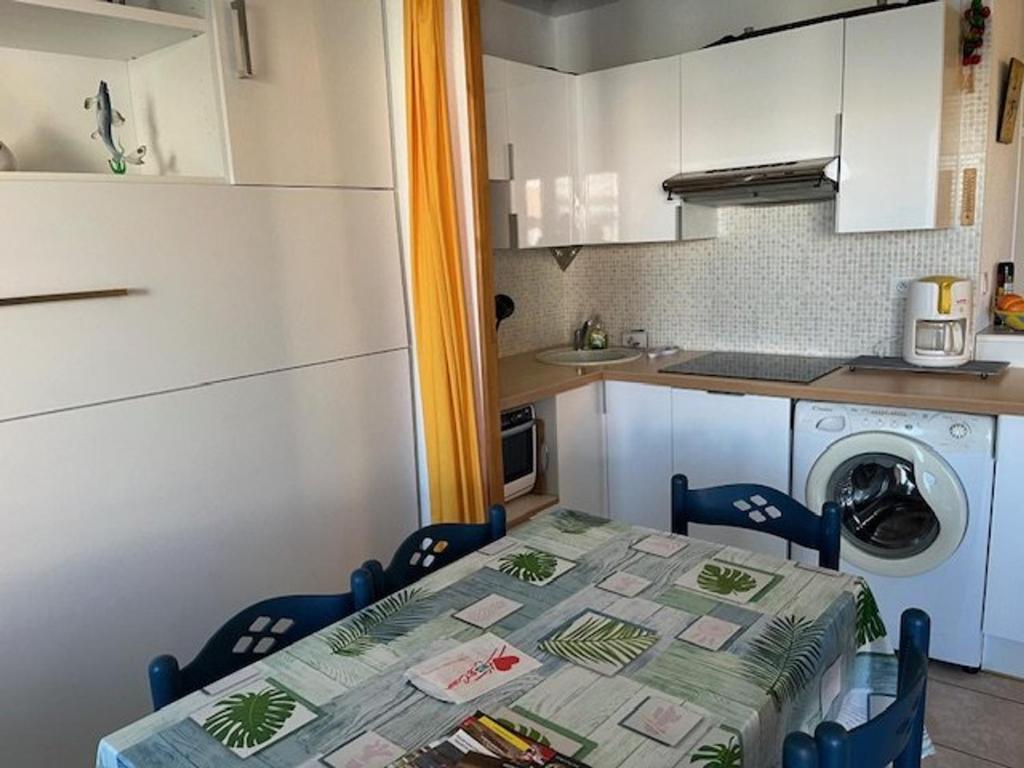 Appartement Cap d'Agde, 2 pièces, 4 personnes - FR-1-749-37 photo 3