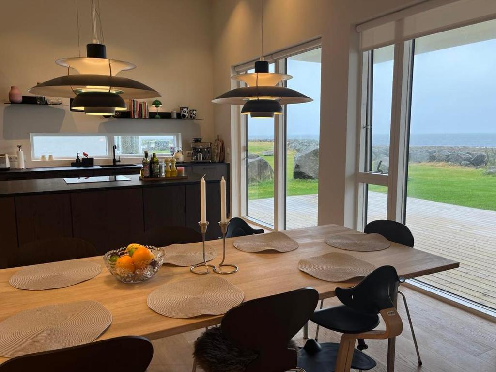 Oceanfront & Aurora Dreamscape Villa photo 4