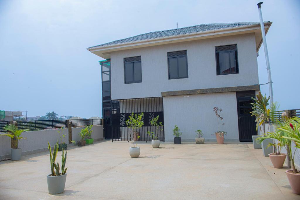 Transit Haven photo 1