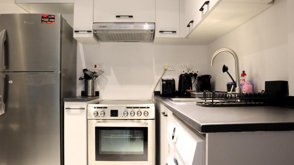 Desert Rose Apartment- Masdar City photo 3