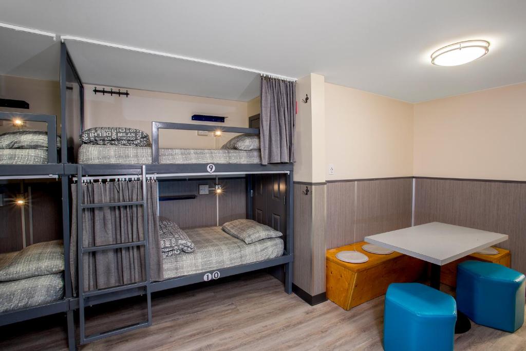 Jasper Downtown Hostel photo 4