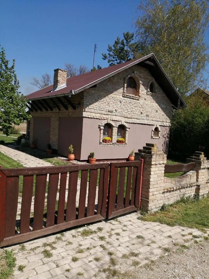 Vikendica Dunja photo 3