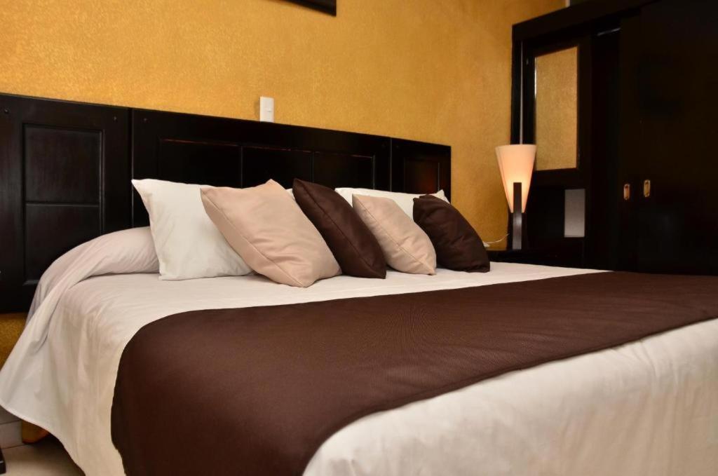 Hotel Suite Azomali photo 1