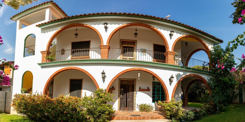 Bombon Guesthouse photo 2