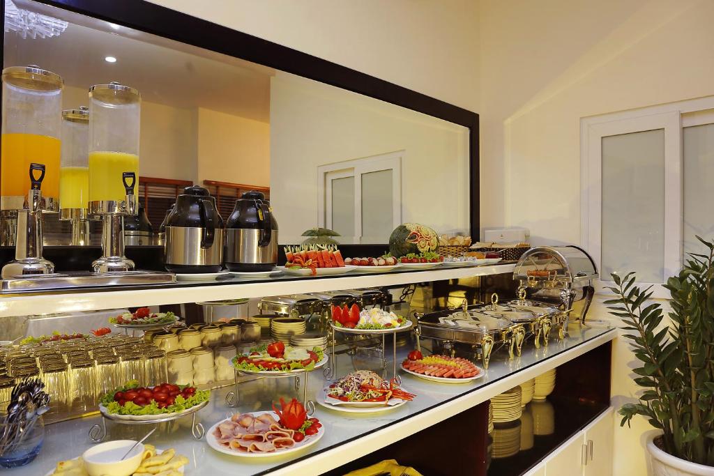 Двухместный (Улучшенный двухместный номер с 1 кроватью), Hanoi Chic Boutique Hotel