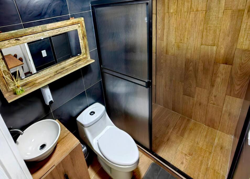 Cómodo Apartamento a 20 metros del parque photo 3
