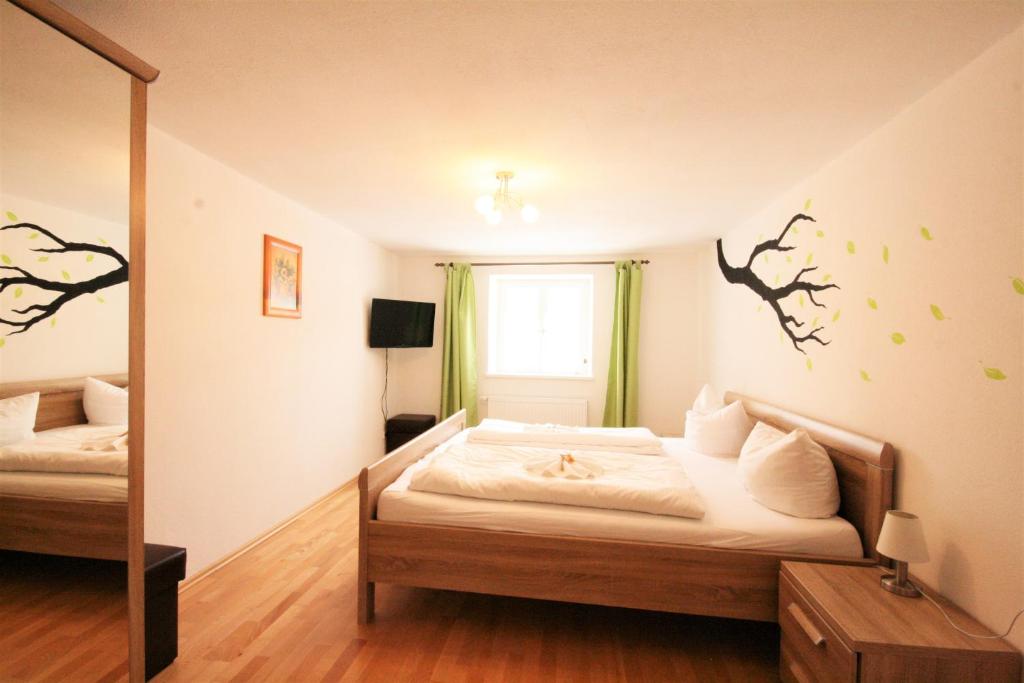 Ferienwohnung Alpenrose photo 4