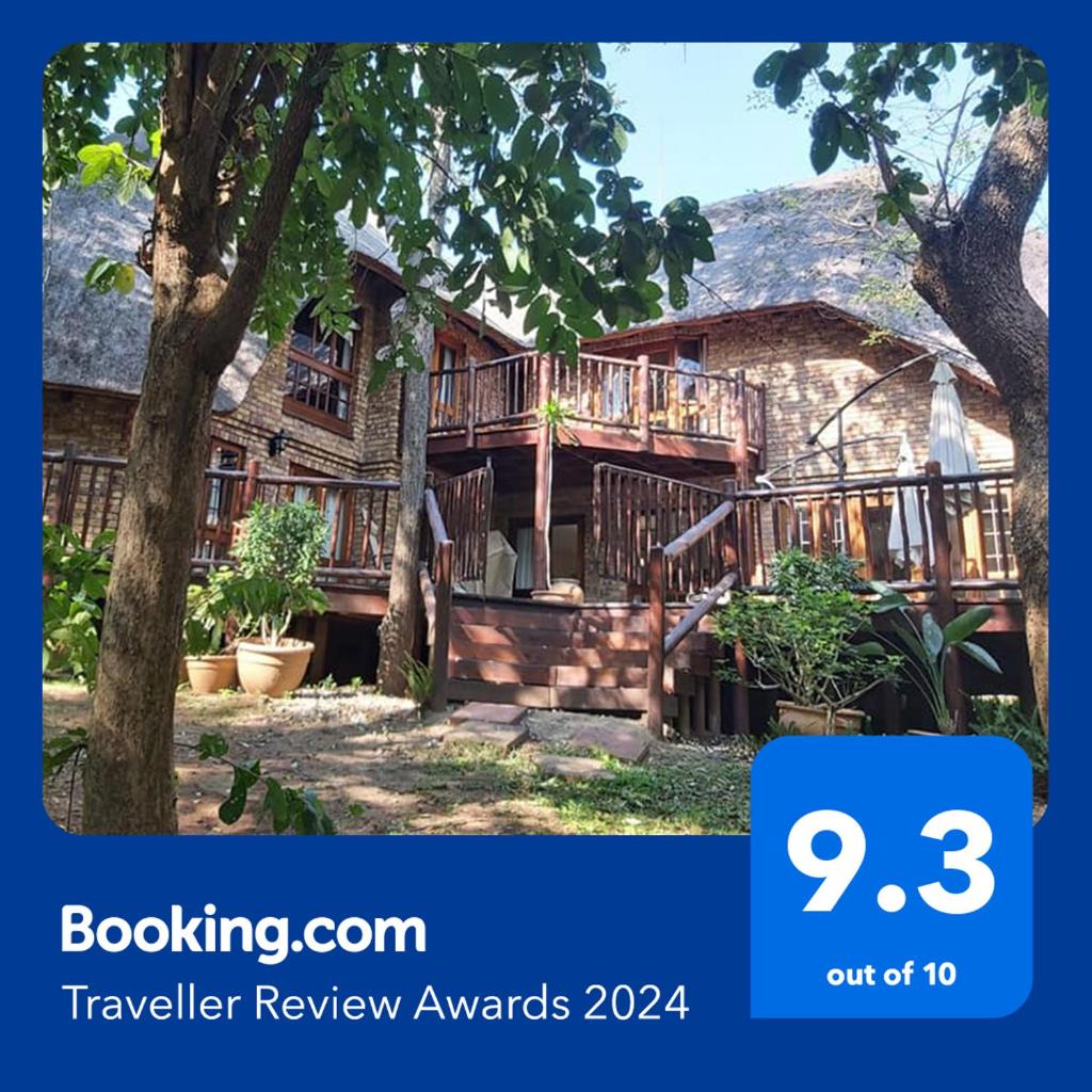 Dreamy 3 bedroom villa on the edge of the Sabie River in Kruger Park Lodge photo 1
