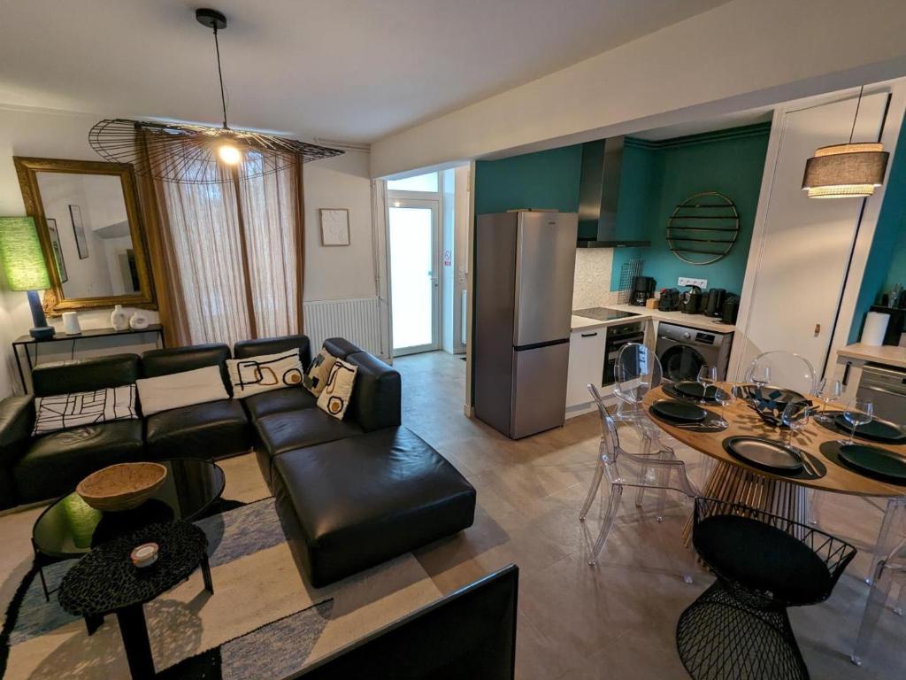 Gîte Saint-Yrieix-sur-Charente, 4 pièces, 6 personnes - FR-1-653-249
