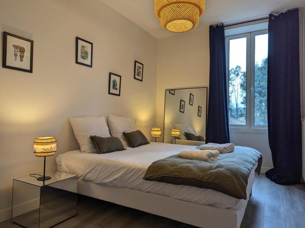 Gîte Saint-Yrieix-sur-Charente, 4 pièces, 6 personnes - FR-1-653-249 photo 1