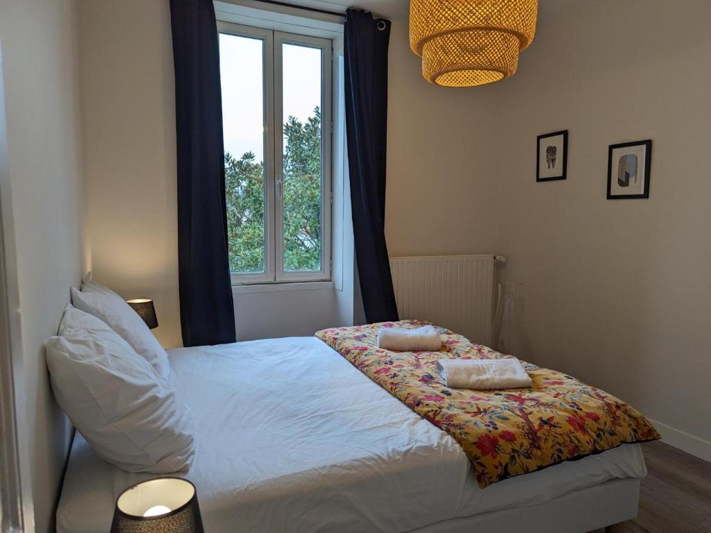Gîte Saint-Yrieix-sur-Charente, 4 pièces, 6 personnes - FR-1-653-249 photo 2