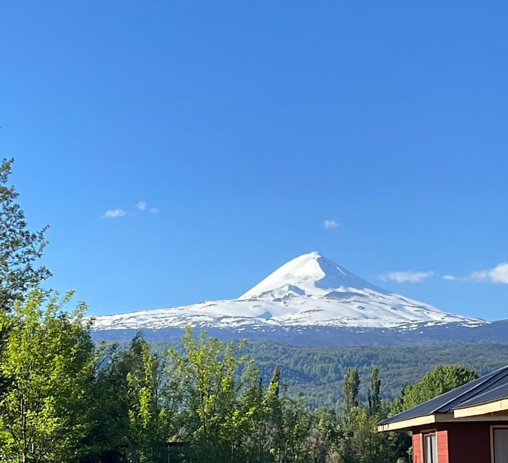 Comodidad y hermosa Vista Volcán photo 1