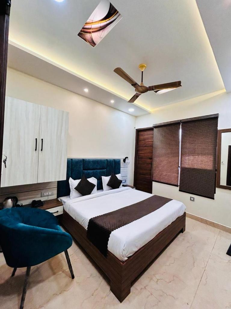 Monga Dream Residency - 5 MINUTES WALK FROM GOLDEN TEMPLE photo 3