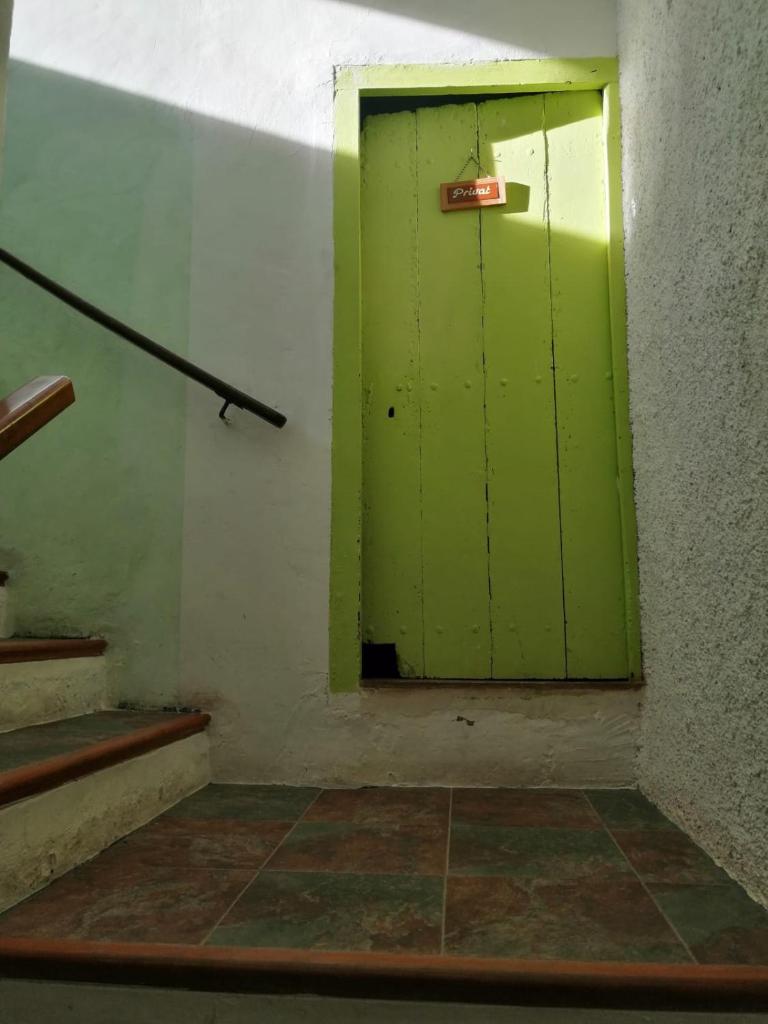 CAL BENAIGES photo 1