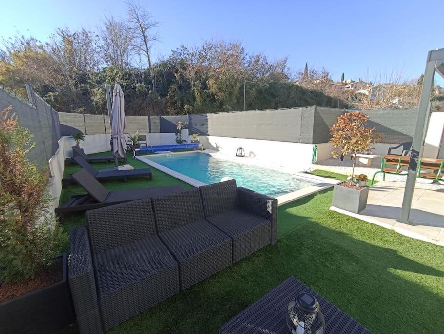 Maison familiale avec piscine photo 3