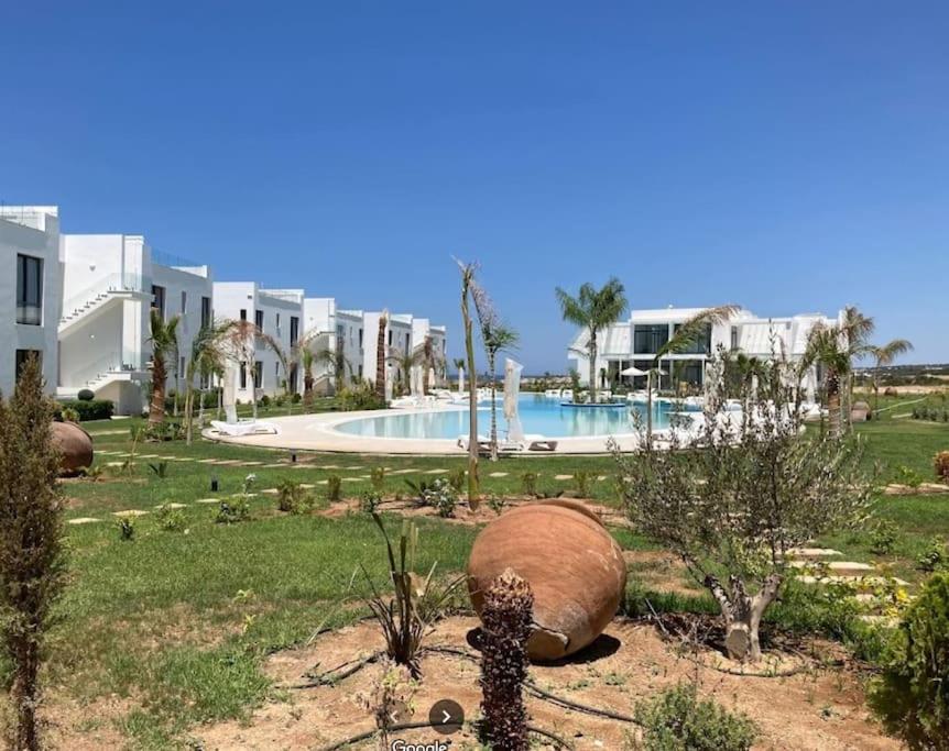 Panoramic view 250m to sea Resort Pool Spa