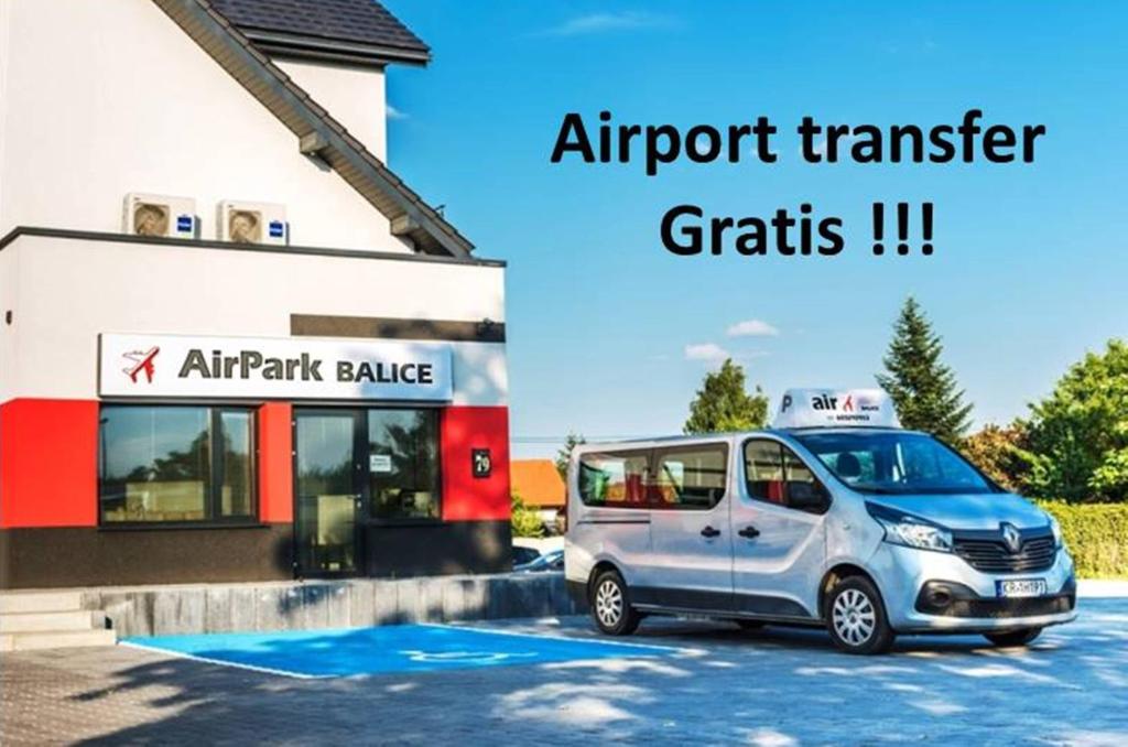 AirPark Balice photo 1