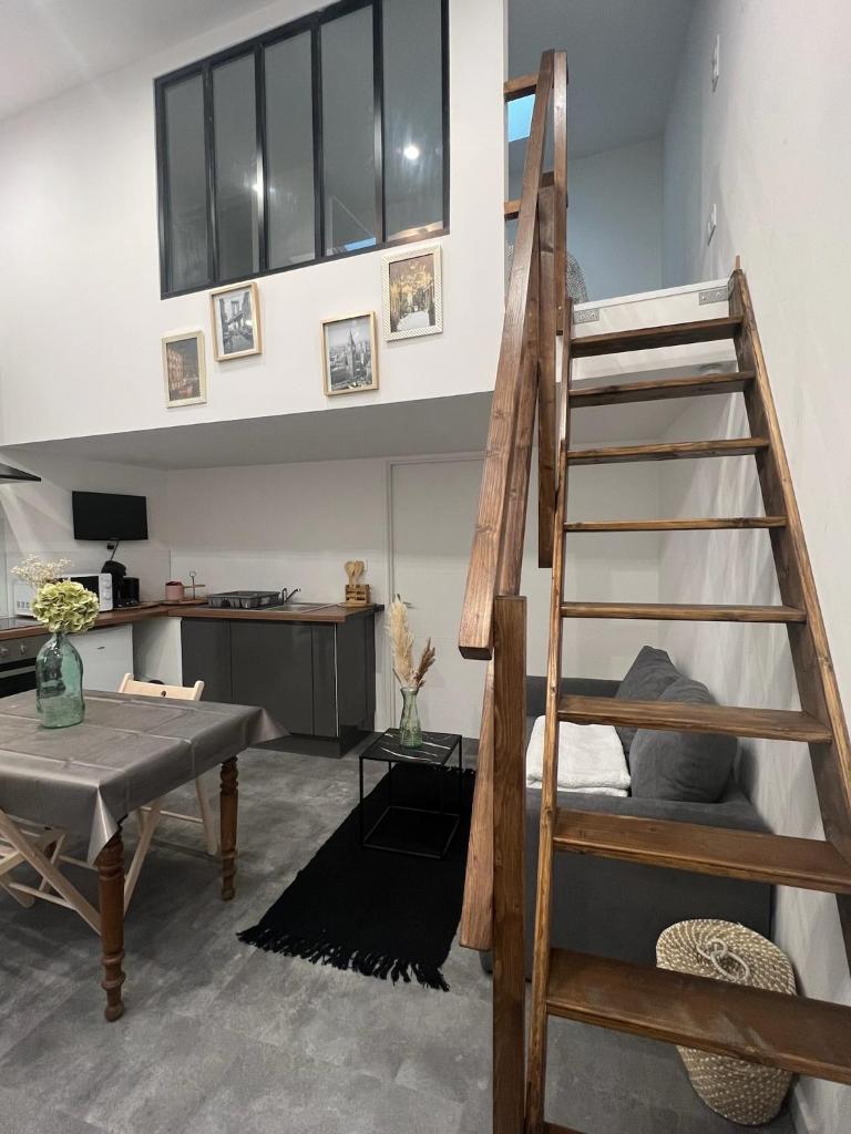 Petite maison de ville avec mezzanine