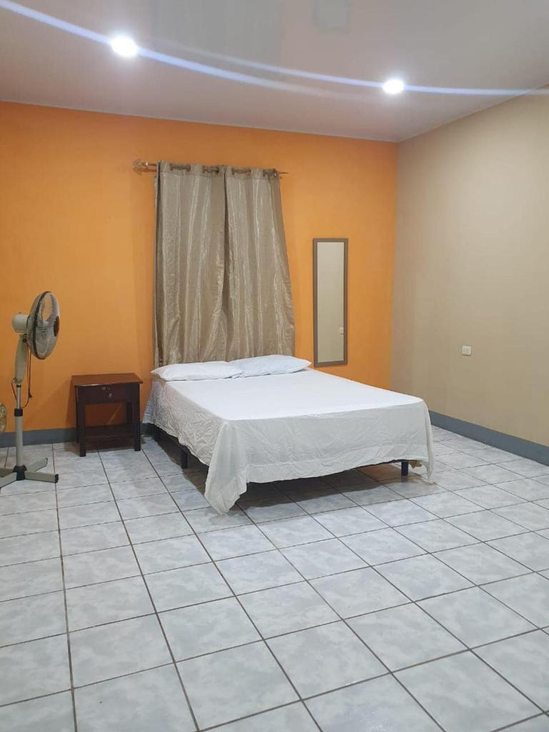 Ixoras Guest House photo 4
