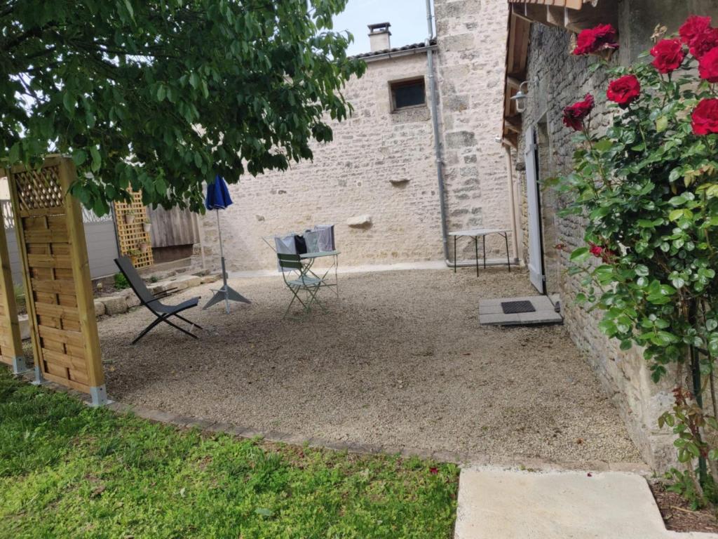 Gite Coté Jardin 2pers. photo 2