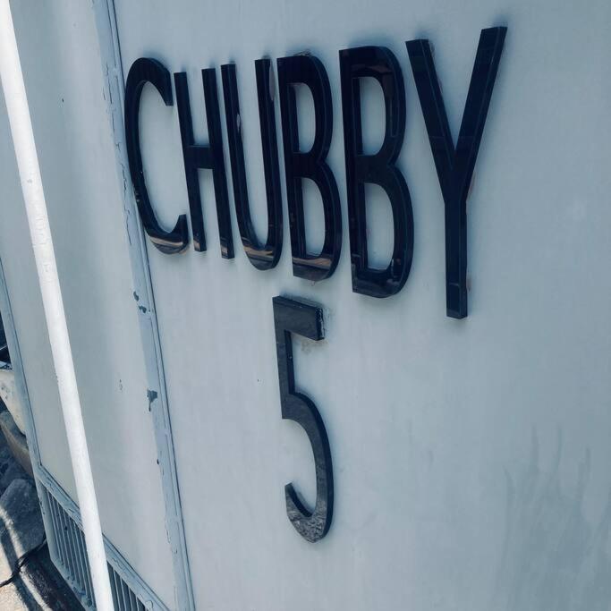 Chubby5 Room 7 photo 4