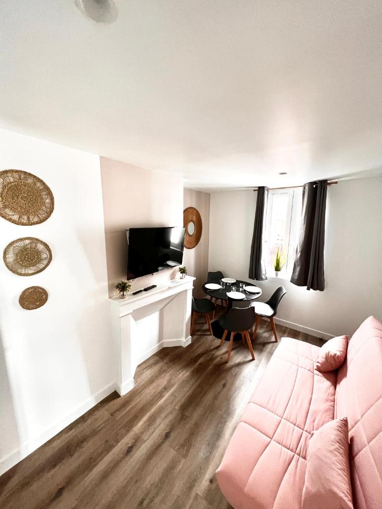 Immeuble de 4 appartements à thèmes