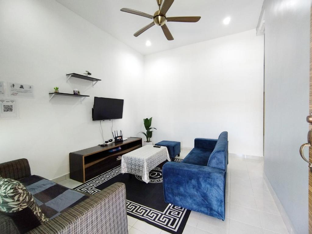 Indah Damai Homestay photo 1