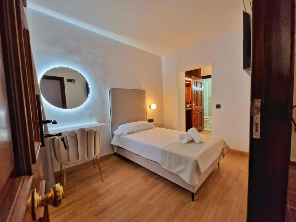 HOSTAL HS CEHEGIN photo 4