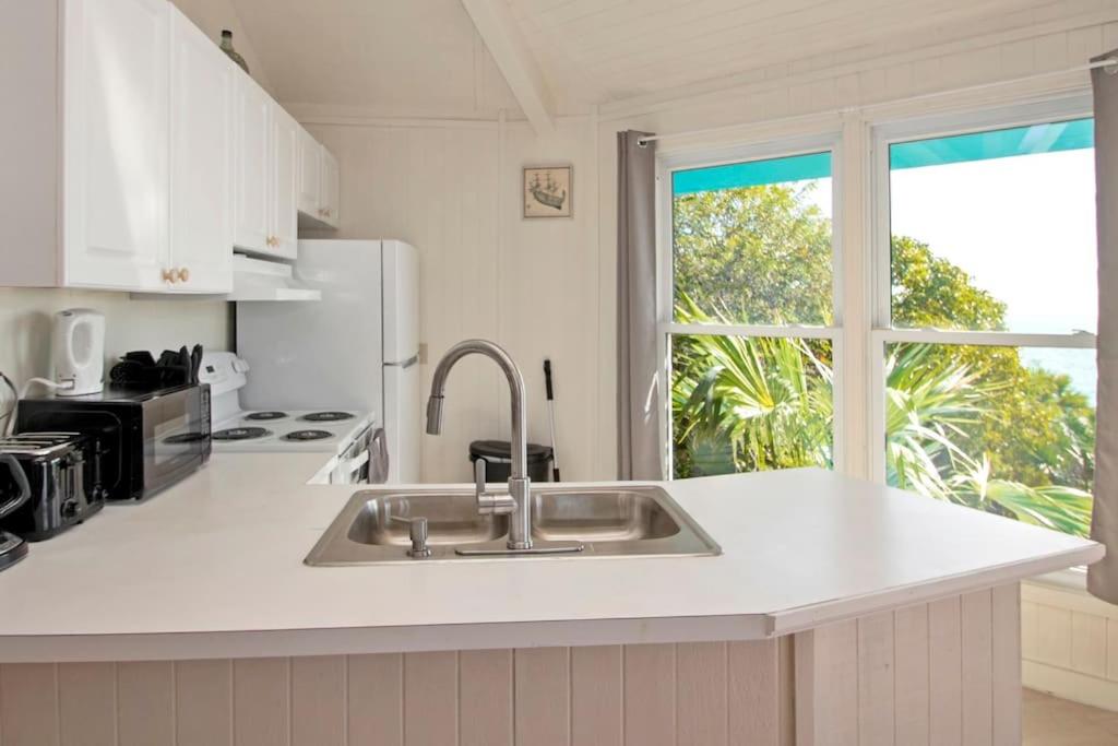 OceanBliss: Exuma, Waterfront sleeps 8 photo 3