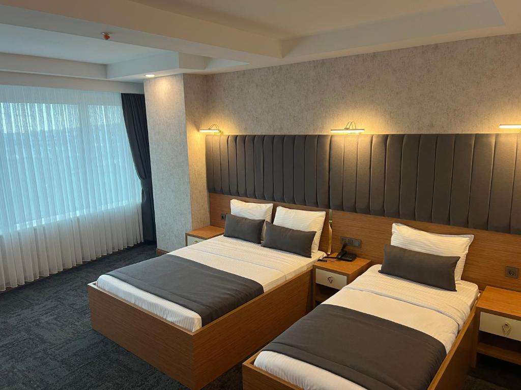 E5 PARK OTEL photo 1
