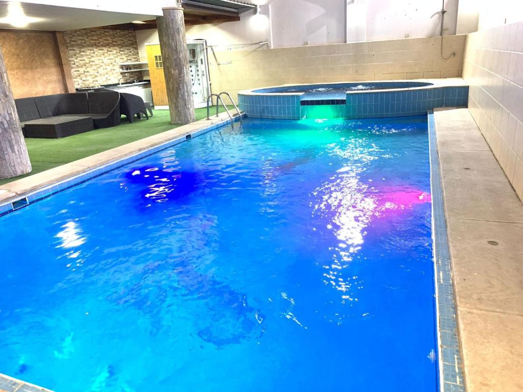 فيلا فندقيه بمسبح خاص داخل كمبواند العزيزية Tel: 00201102430222 photo 2
